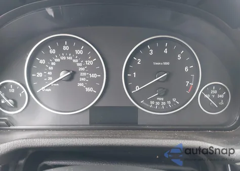 2016 BMW X4 xDrive28I z USA, uszkodzony, nr VIN 5UXXW3C5XG0R22709